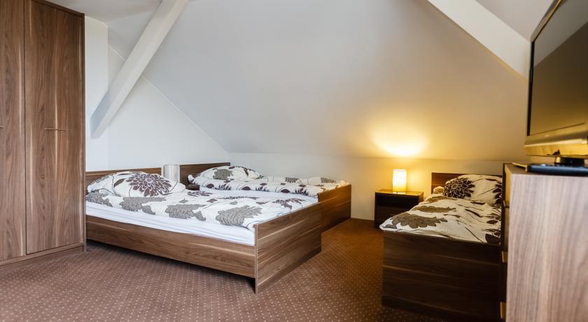 Sleep In Lomza Apartment Room photo